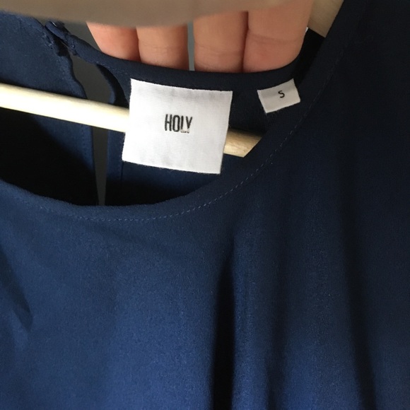 Dress - Picture 2 of 2